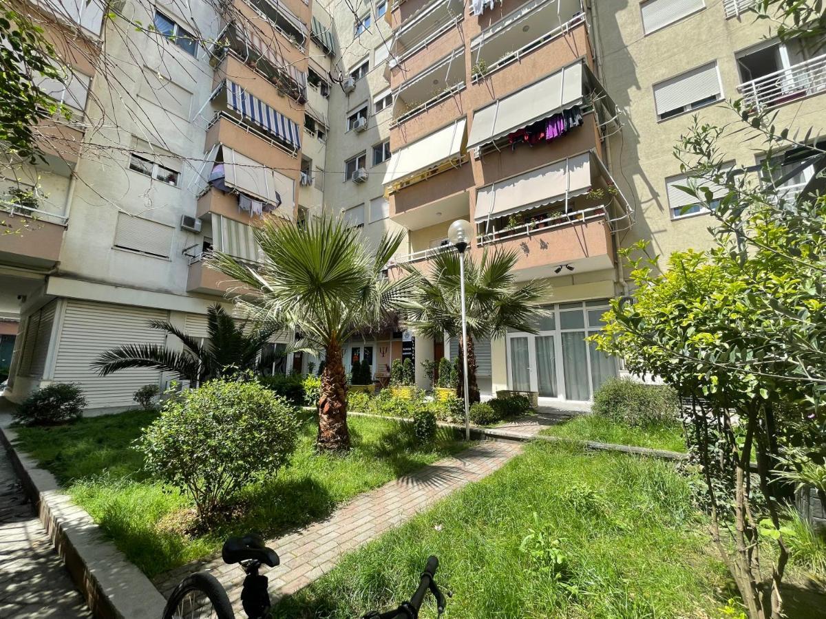 Tirana New Bazaar-Apartment 2 Exterior foto